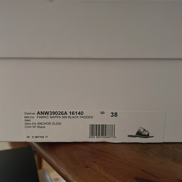 ❤️sale❤️JW Anderson Anchor logo-embellished quilted leather slides - Picture 6 of 11